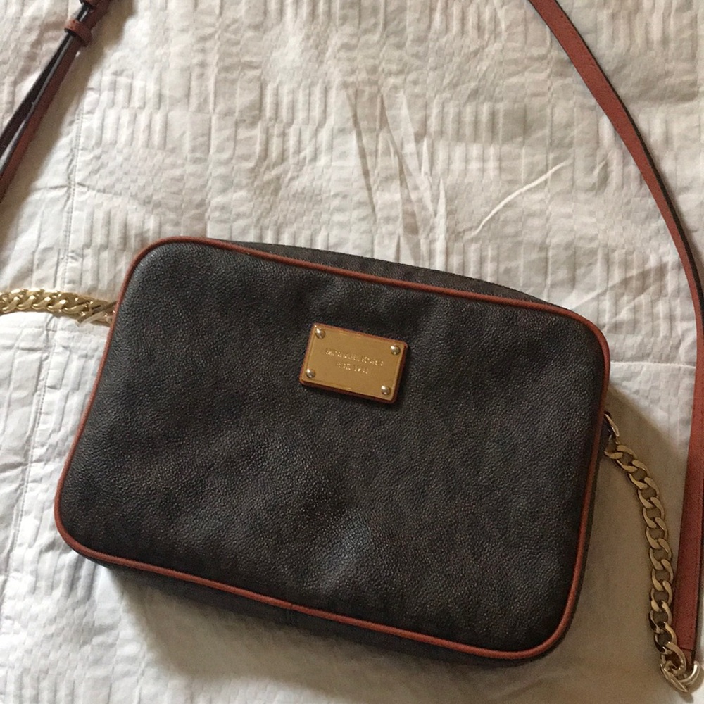 Michael Kors crossbody